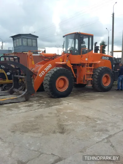Аренда корейского фронтального погрузчика Doosan SD300 с экипажем