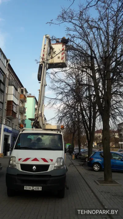 Аренда малогабаритной автовышки 14 м Renault Mascott | Недорого