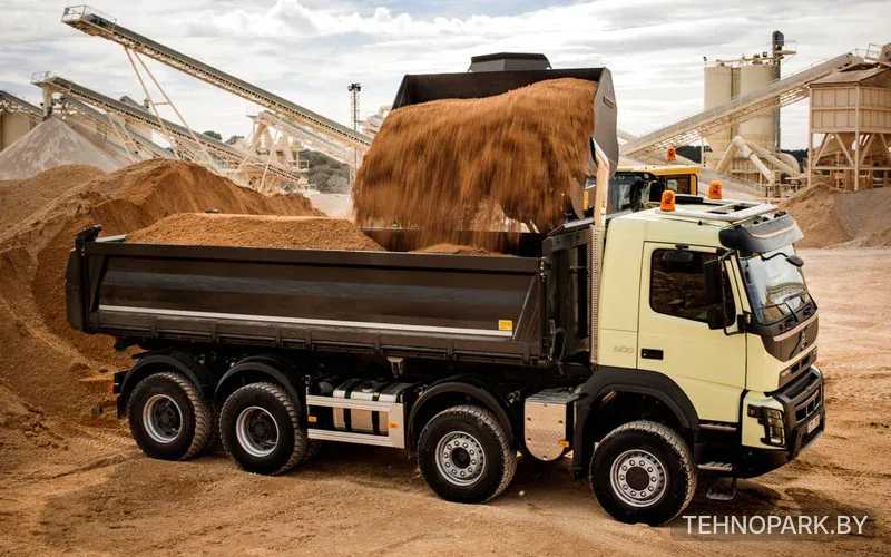 Аренда болотного бульдозера Caterpillar D6 с поворотным отвалом 4.5 м