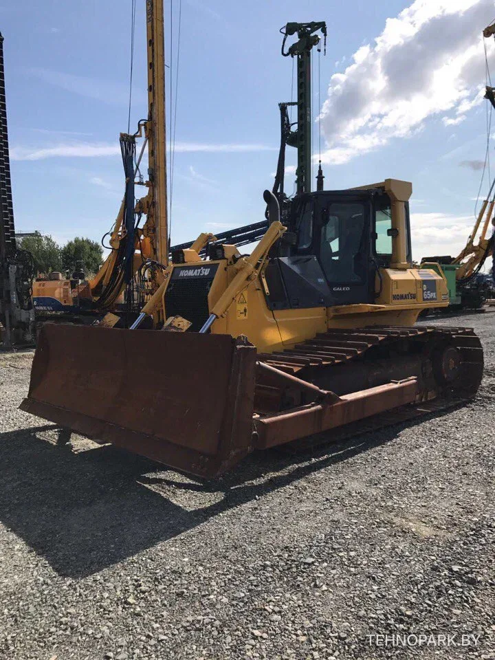 Аренда болотных бульдозеров Komatsu D65-PX15, Shantui SD16 и SD22
