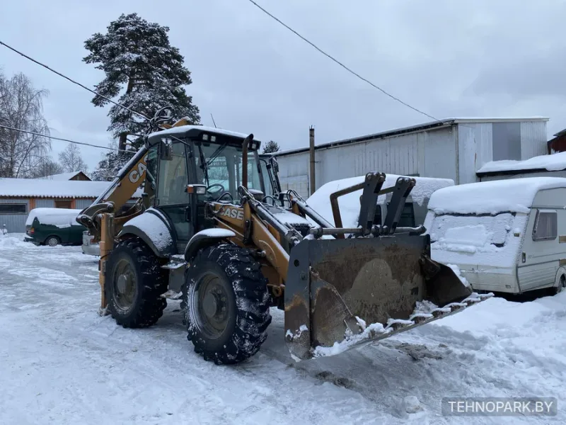 Аренда парка экскаваторов-погрузчиков JCB 3CX, Volvo BL-71, Shanmon 388H