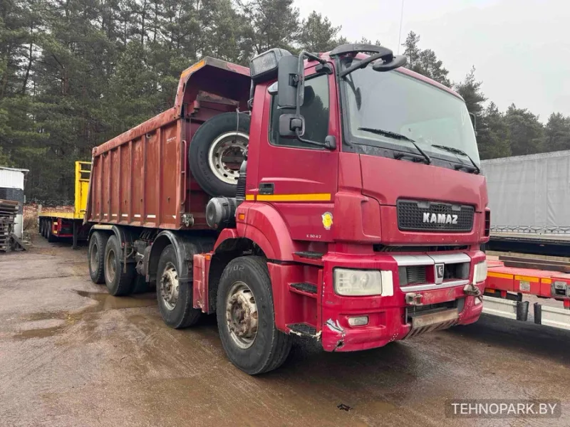 Аренда парка экскаваторов-погрузчиков JCB 3CX, Volvo BL-71, Shanmon 388H