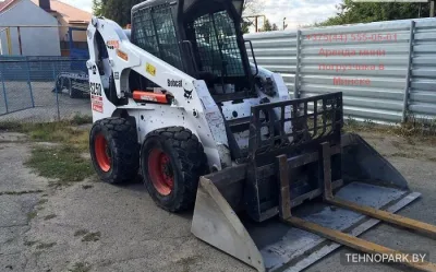 Аренда мини-погрузчика Bobcat S590 (ямобур, гидромолот, вилы, ковш)