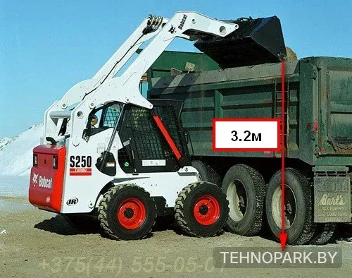 Аренда мини-погрузчика Bobcat S590 (ямобур, гидромолот, вилы, ковш)