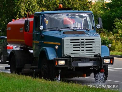 Аренда поливомоечных машин КО-713 (6 м³) и КО-806 (11 м³)