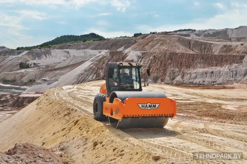 Аренда тяжелого грунтового катка HAMM 3520 с интеллектуальной системой Hamtronic
