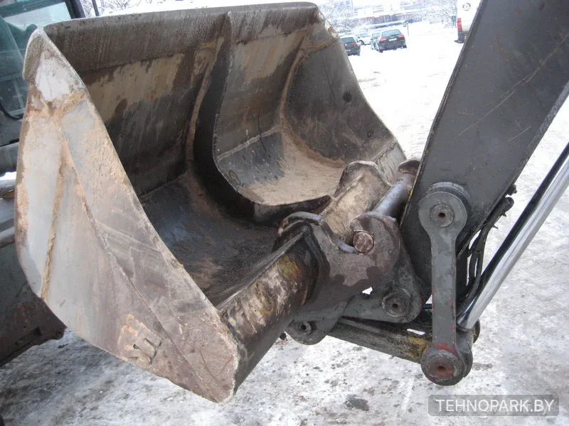 Аренда колесного экскаватора Volvo EW 140 (ковш 0.8 м³) с экипажем