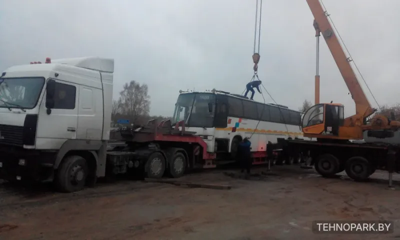 Аренда низкорамного трала 40 тонн (14 м) с оформлением спецразрешений