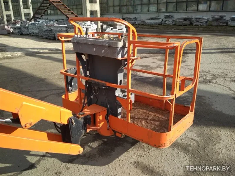 Аренда подъемника JLG 600AJ (20.7 м, 4х4, ЧТО/ПТО, 2008 г.в.)