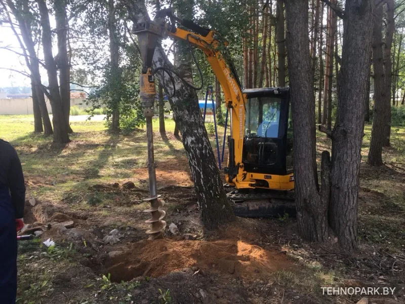 Аренда мини-экскаваторов JCB 8025, Bobcat, Hitachi (3 т) с гидробуром