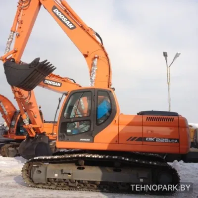 Аренда гусеничного экскаватора Doosan DX 225 LCA от 100 руб/час