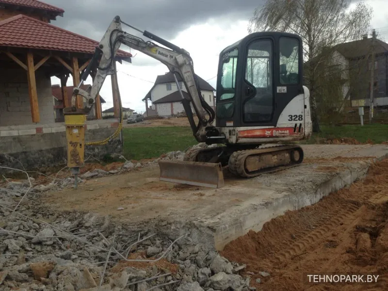 Аренда мини-экскаватора Bobcat 328 (3 т): гидромолот, ямобур до 5 м