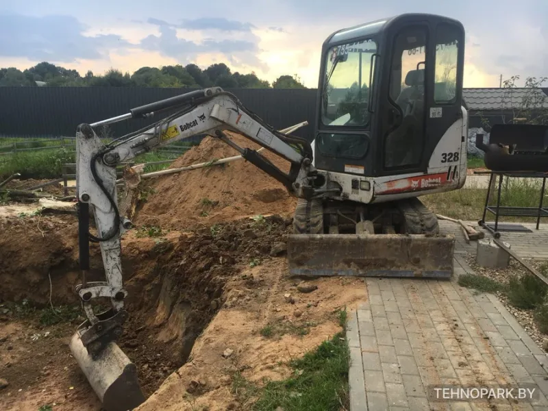 Аренда мини-экскаватора Bobcat 328 (3 т): гидромолот, ямобур до 5 м