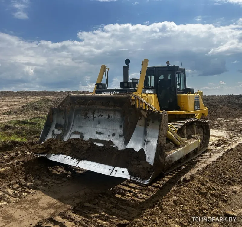 Аренда тяжелых бульдозеров Komatsu D155AX-6 и Shantui SD32 (40 тонн)