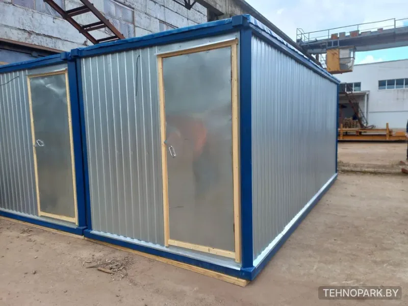 Аренда утепленных строительных бытовок и блок-контейнеров (6х2.4 м)
