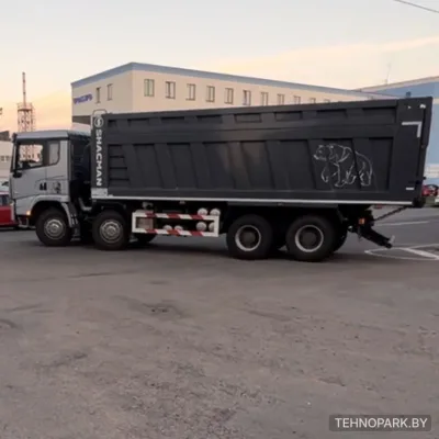 Аренда самосвала Shacman 35 м³ (40 т) и погрузчиков Амкодор