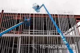 Аренда телескопического подъемника Genie S-85 (28 метров) №1