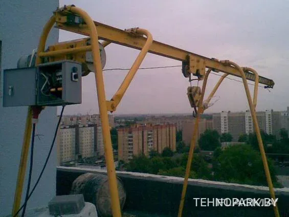 Аренда консольного крана К-1 | Кровельный подъемник 320 кг