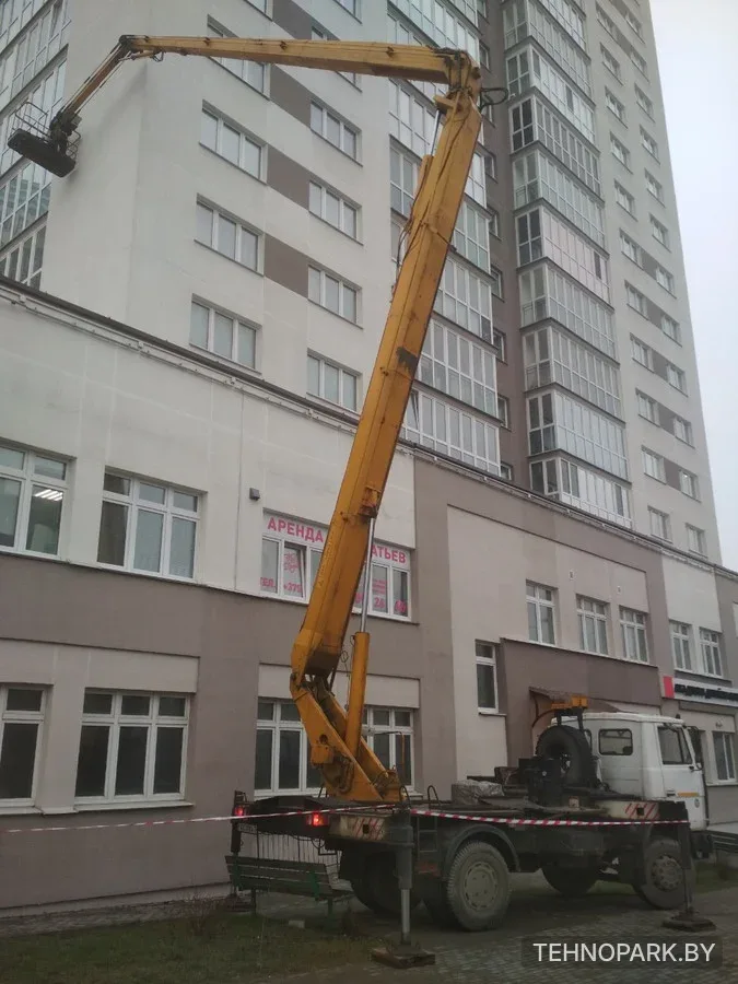 Аренда коленчатой автовышки 28 м МАЗ 5337 ПМС328Д с экипажем