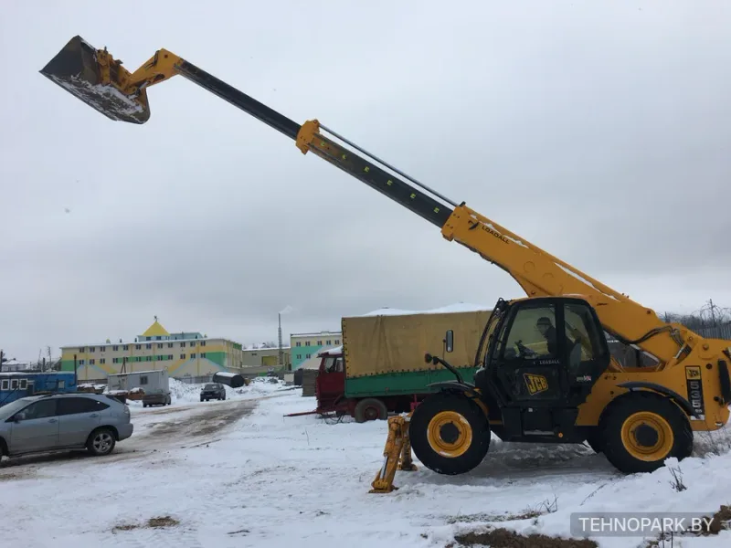 Аренда телескопических погрузчиков 12, 14, 17, 18 метров без выходных