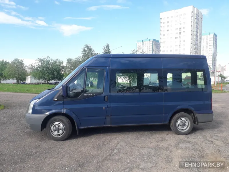 Прокат грузовых микроавтобусов категории B без водителя (почасово / посуточно)