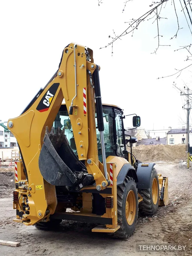 Аренда Caterpillar 434F2 и CAT 432 с гидромолотом без выходных
