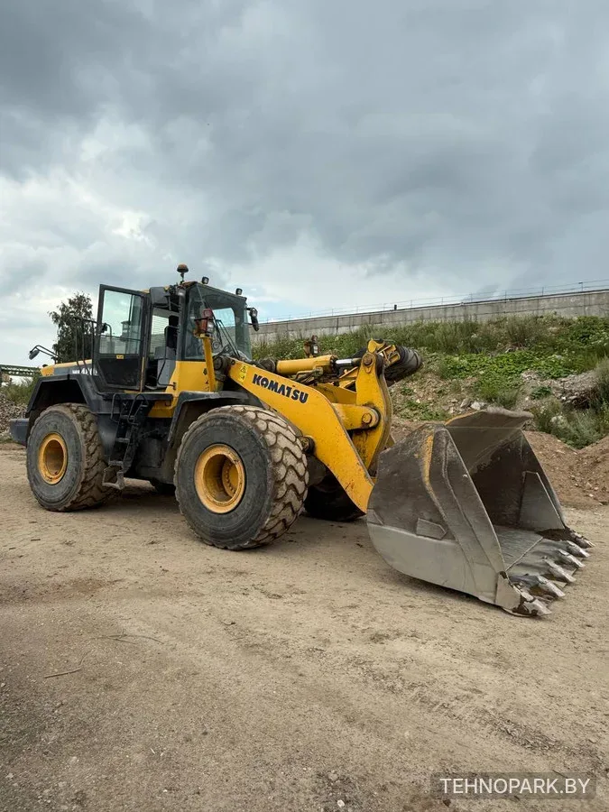 Аренда карьерного фронтального погрузчика Komatsu WA480-6 повышенной мощности