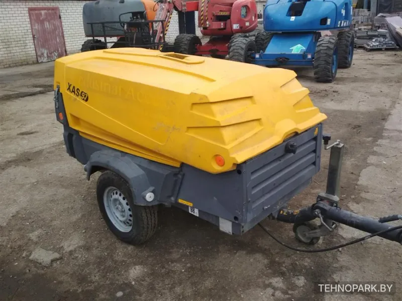 Аренда пескоструя Contracor DBS-200 с компрессором Atlas Copco XAS97