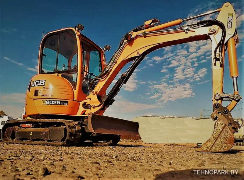 Аренда мини-экскаватора JCB 8025: ямобур, гидромолот, ковши 30-120 см