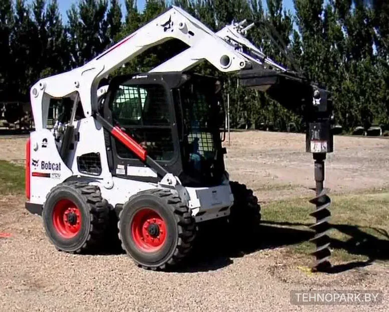 Аренда минипогрузчика Bobcat S205 с ямобуром и гидромолотом