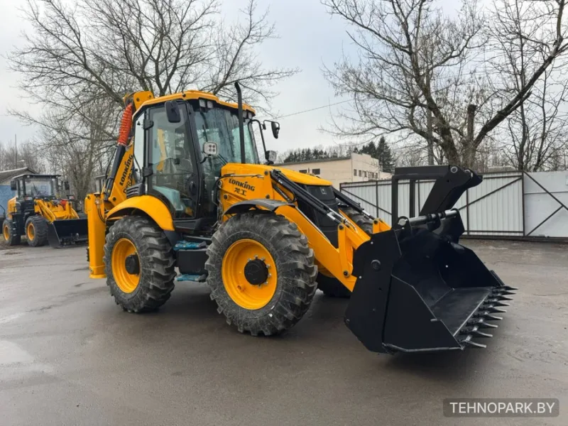 Аренда JCB 4CX, фронтального погрузчика Амкодор 332 и самосвала МАЗ