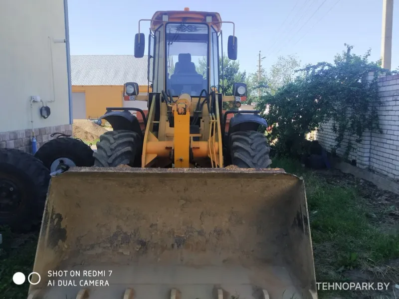 Аренда JCB 4CX, фронтального погрузчика Амкодор 332 и самосвала МАЗ