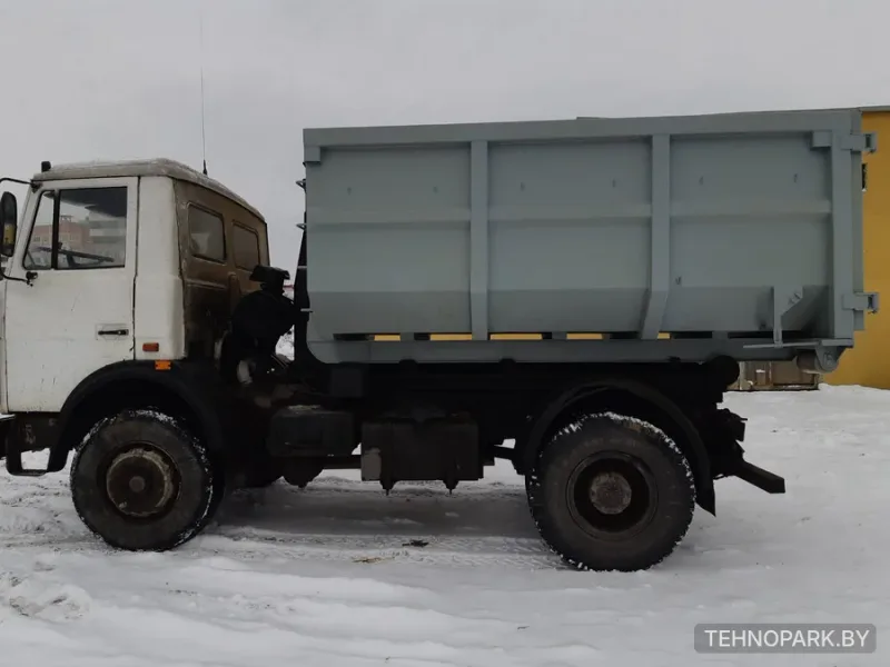 Аренда мусорного контейнера 12 м³ (10 т) с распашными дверями под мультилифт