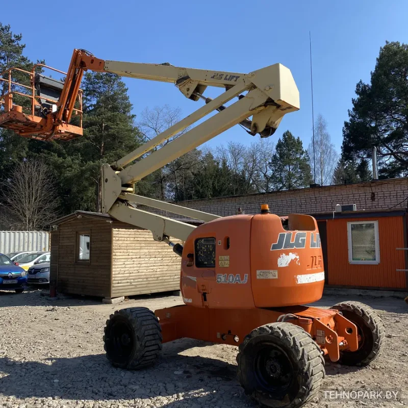 Аренда полноприводного подъемника JLG 510 AJ (18 метров)