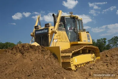 Аренда болотных бульдозеров 17-40 т (Komatsu, CAT, Shantui) от УМ-2020