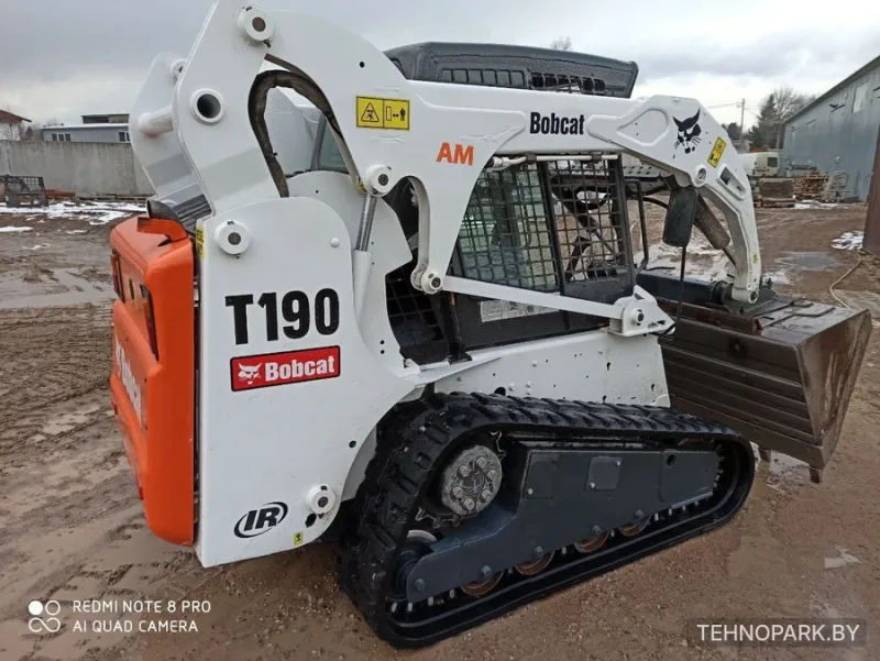В аренду Bobcat T 190 гусеничный мини-погрузчик, 2008 г.в., высокопроизводительная техника