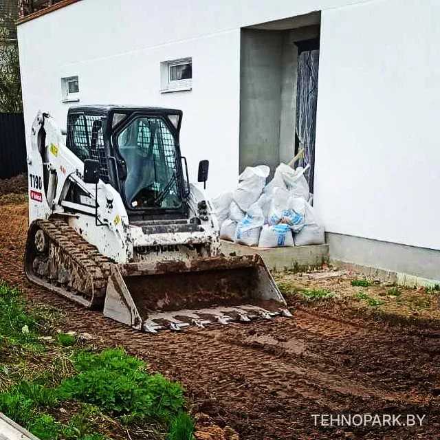 В аренду Bobcat T 190 гусеничный мини-погрузчик, 2008 г.в., высокопроизводительная техника