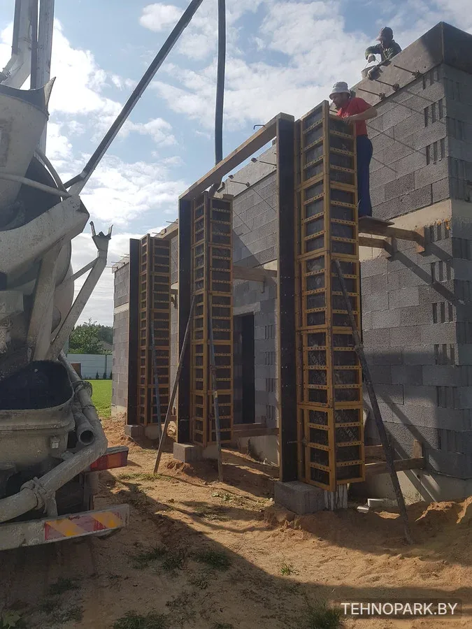 Аренда мелкощитовой опалубки для квадратных колонн без крана