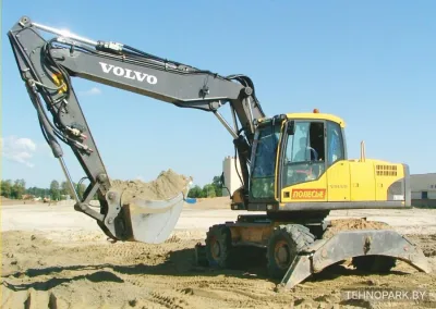 Аренда колесного экскаватора Volvo EW180C с опытным экипажем