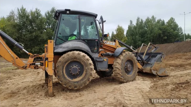 Аренда экскаваторов-погрузчиков JCB 4CX, Case 695ST, CAT 444 по РБ
