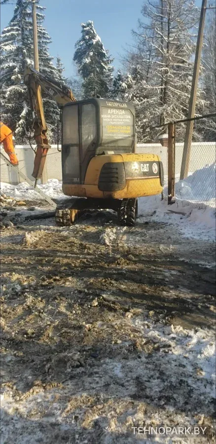 Аренда гидромолота на мини-экскаваторе Wacker Neuson 3503 (3.6 т)