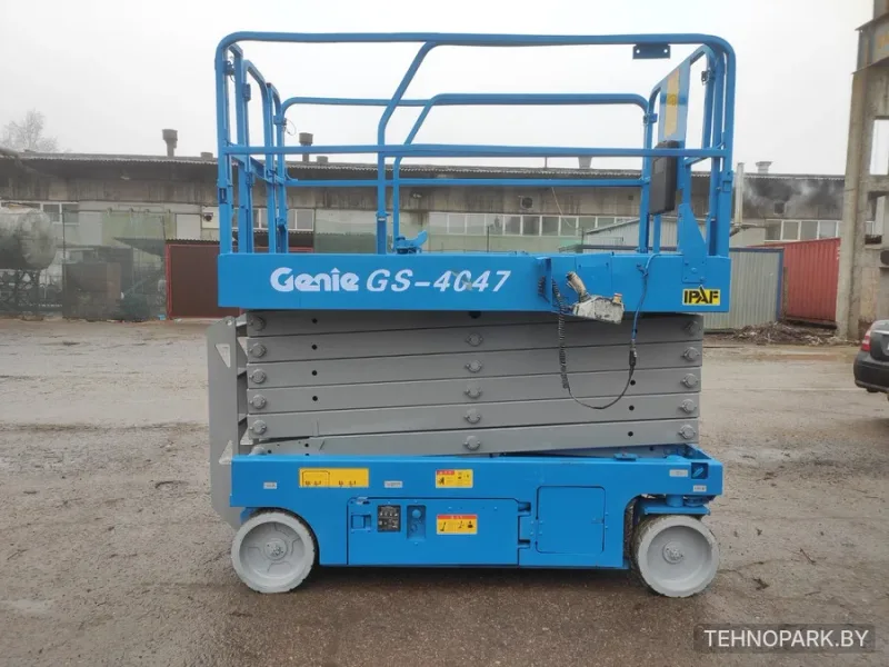 Аренда аккумуляторного подъемника Genie GS-4047 (14 метров)