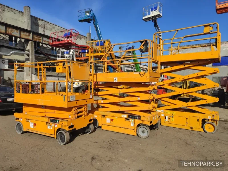 Аренда ножничного электроподъемника Genie GS-3246 (12 м, 318 кг)
