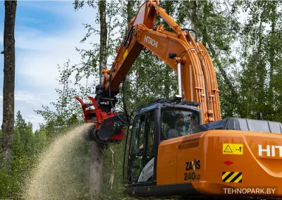 Аренда экскаватора с мульчером Prinoth M550E для удаления пней