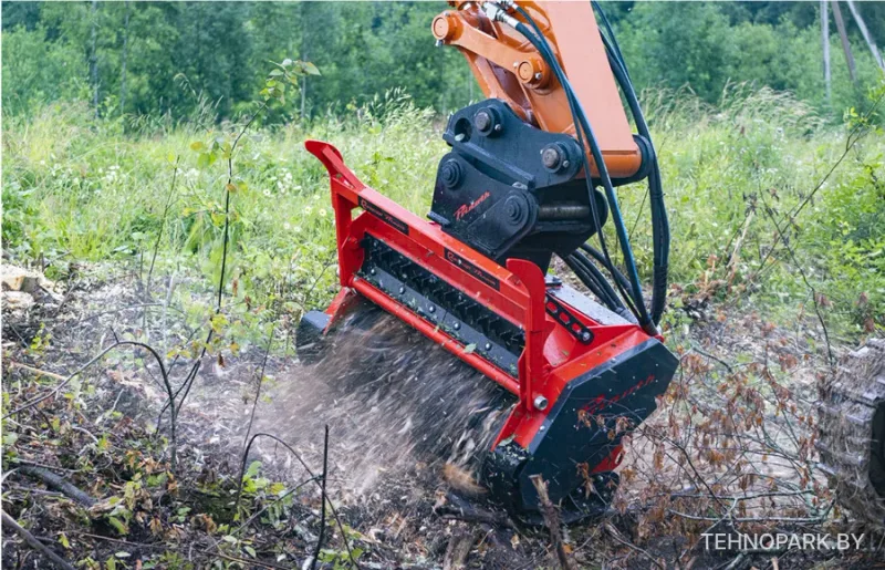 Аренда экскаватора с мульчером Prinoth M550E для удаления пней