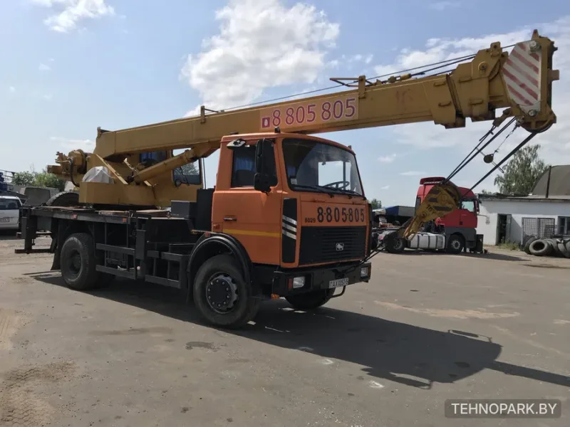 Аренда автокрана МАЗ 16 тонн