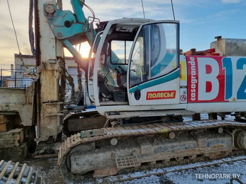 Аренда гусеничной буровой установки Casagrande B125 XP с бетононасосом
