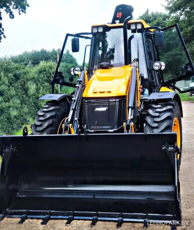 Аренда равноколесных экскаваторов-погрузчиков JCB 4CX (парк 8 единиц)