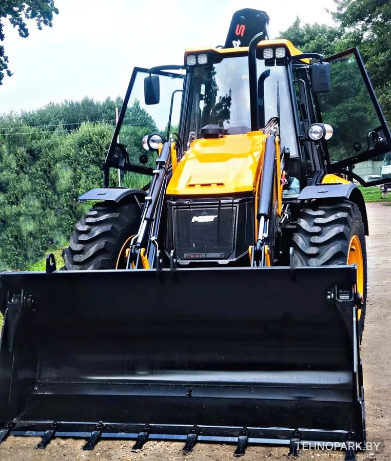 Аренда равноколесных экскаваторов-погрузчиков JCB 4CX (парк 8 единиц)