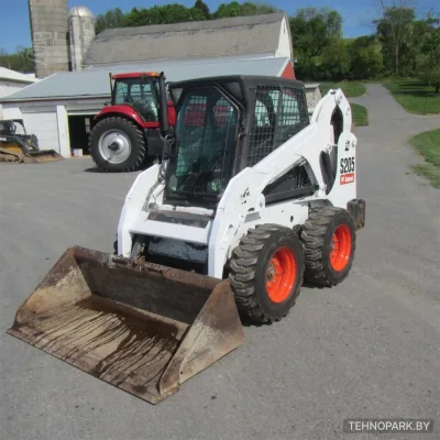 Аренда минипогрузчика Bobcat S205 (ковш, вилы, гидромолот) | Технопарк